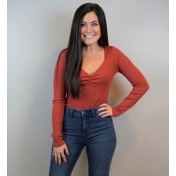 New Le Lis Small Rust Red Ribbed V Neck Bodysuit Long Sleeve Thong Snap Closure - Picture 10 of 10